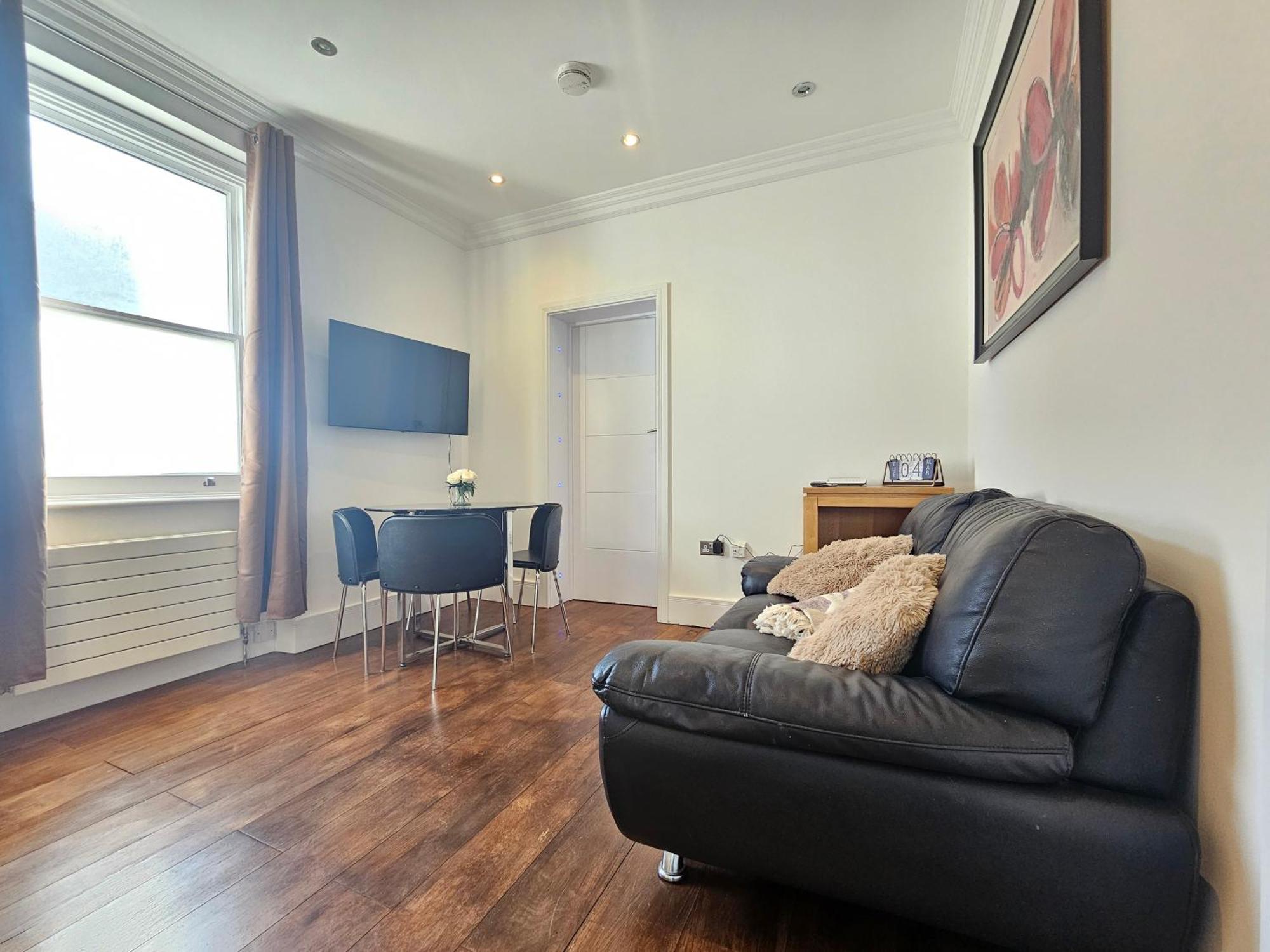 Charming 2 Bedroom Flat In Paddington Londen Buitenkant foto