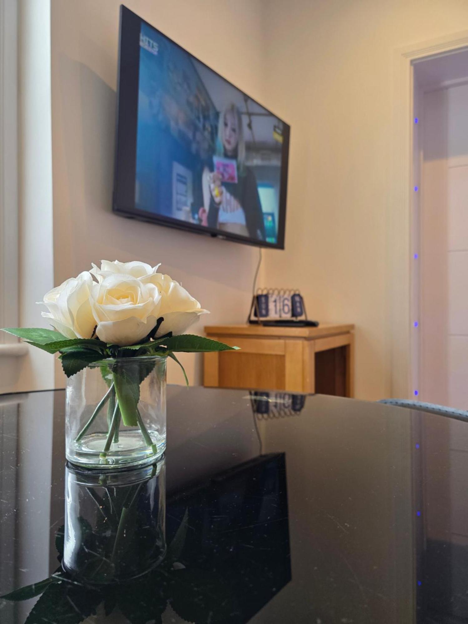 Charming 2 Bedroom Flat In Paddington Londen Buitenkant foto