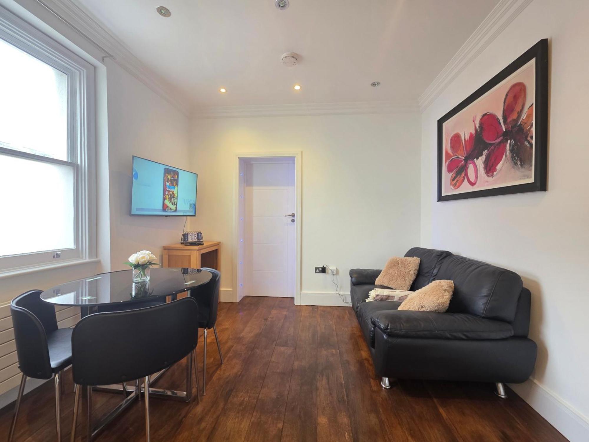 Charming 2 Bedroom Flat In Paddington Londen Buitenkant foto