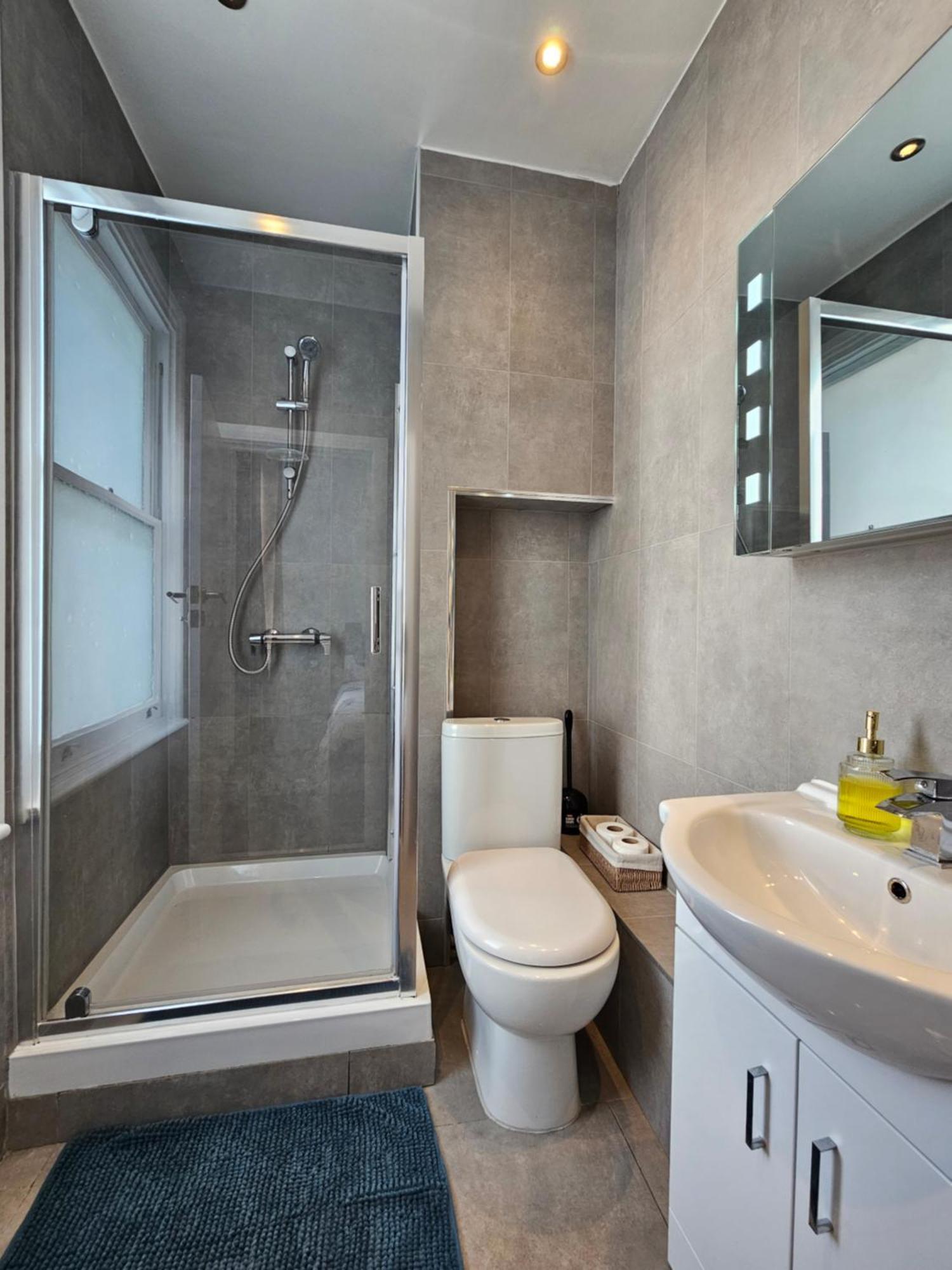Charming 2 Bedroom Flat In Paddington Londen Buitenkant foto